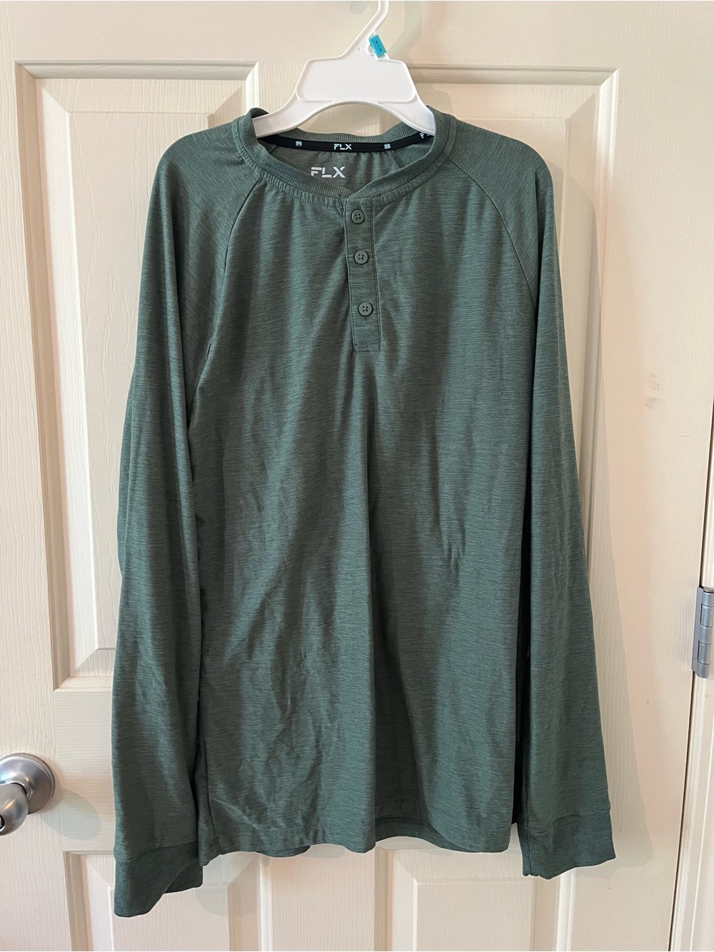 FLX Men's Long-Sleeve Henley in Forest Green